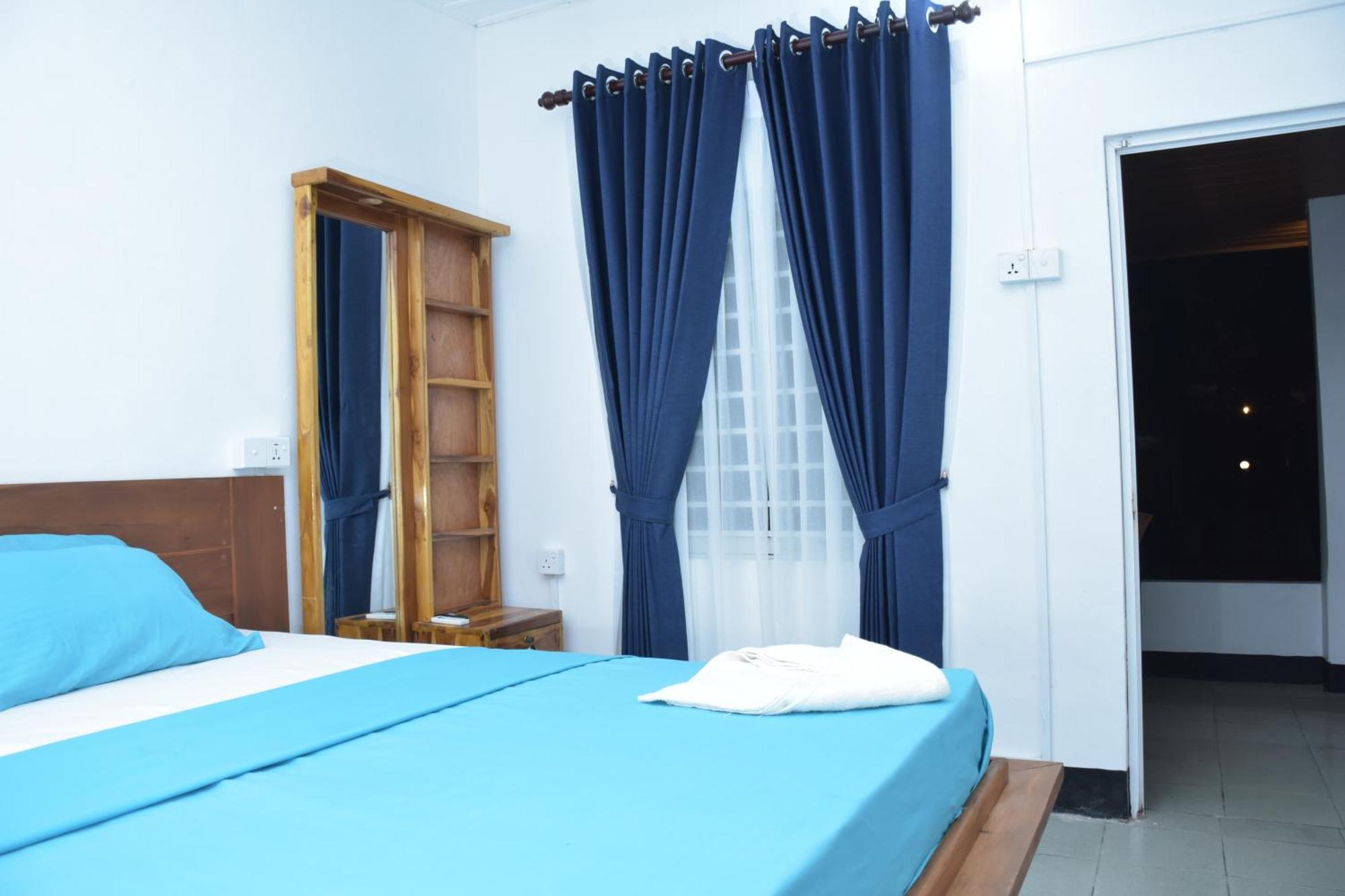 French Garden Regish Guest House Trincomalee Bagian luar foto