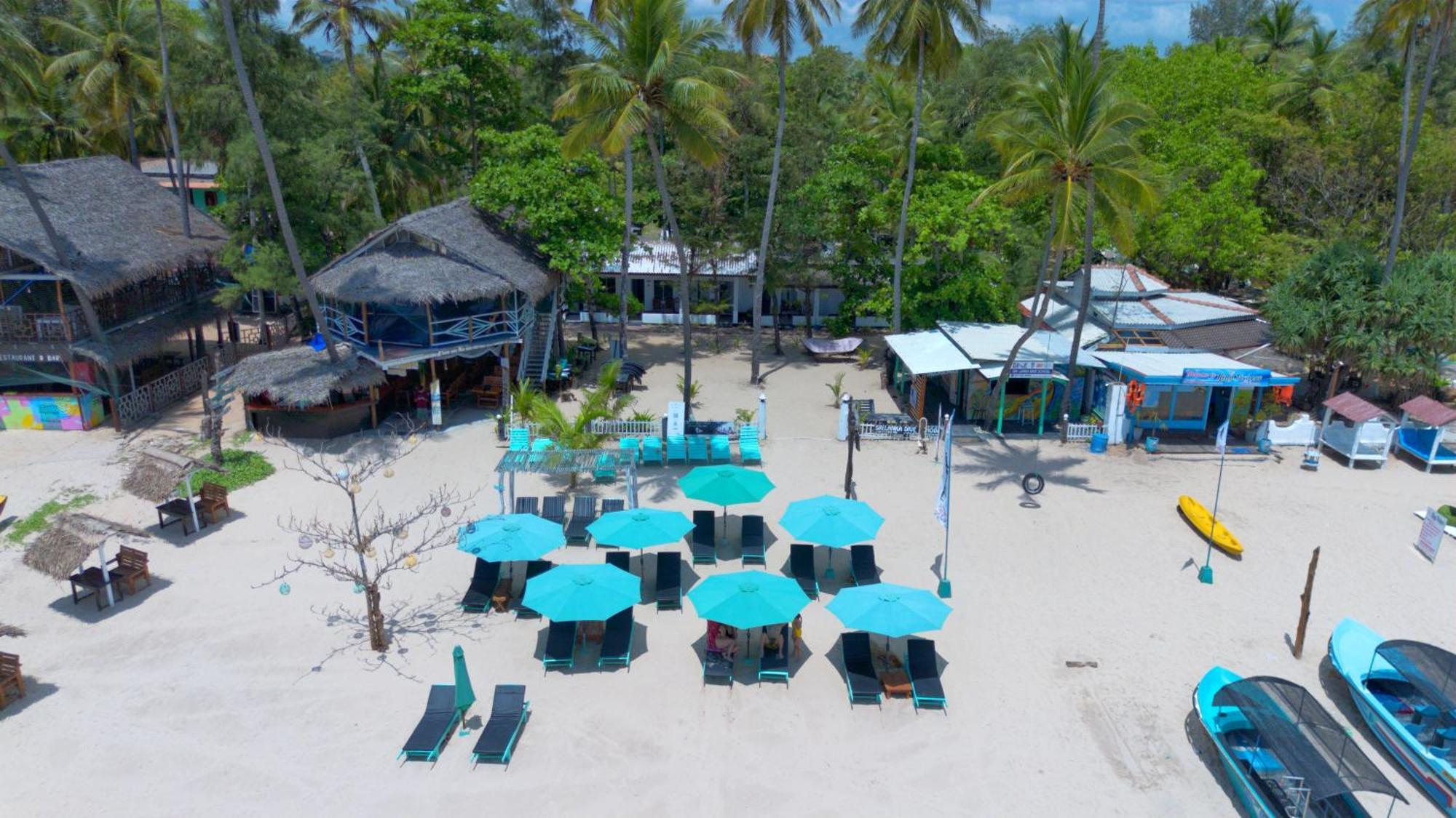 French Garden Regish Guest House Trincomalee Bagian luar foto